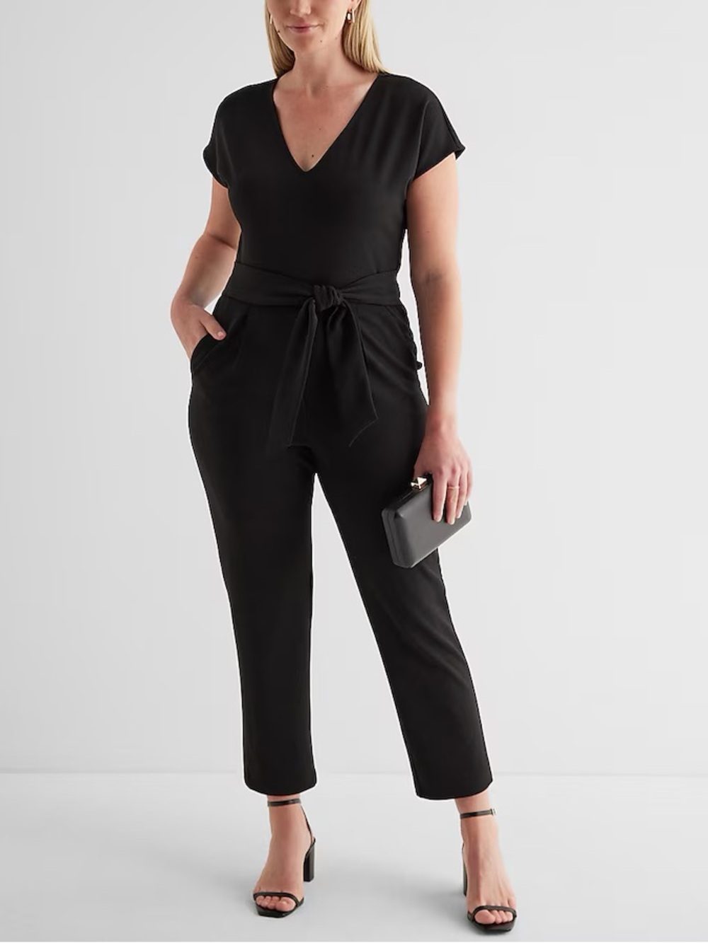 EXPRESS V-Neck Tie Waist Straight Leg Jumpsuit with Pockets - M